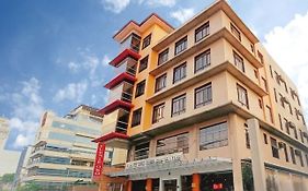Fuente Oro Business Suites Cebu